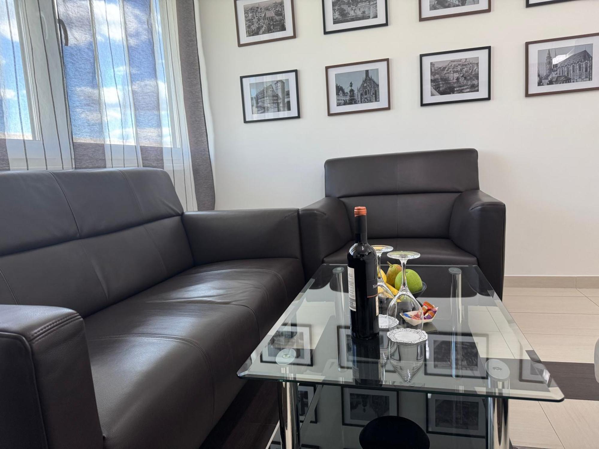 Apartment Centralpark 2 *